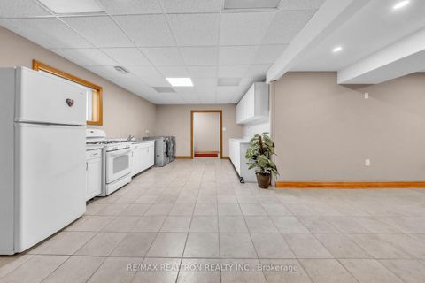 Photo 29 at 36A Puccini Drive, Oak Ridges, Richmond Hill