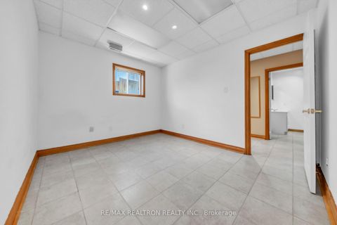 Photo 33 at 36A Puccini Drive, Oak Ridges, Richmond Hill