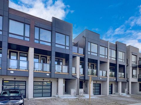Photo 1 at 41 Kintall Way, Steeles West Industrial, Vaughan