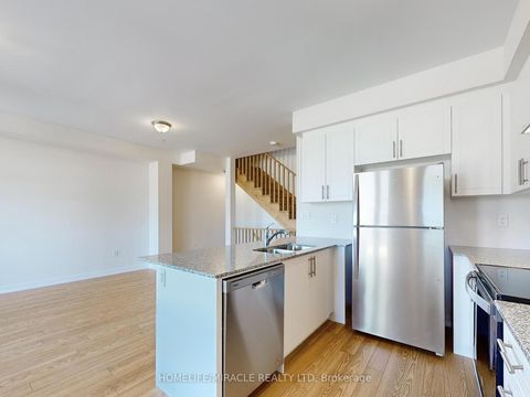 Photo 8 at 41 Kintall Way, Steeles West Industrial, Vaughan