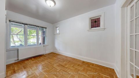 Photo 6 at 196 Markham Street, Bellwoods, Toronto