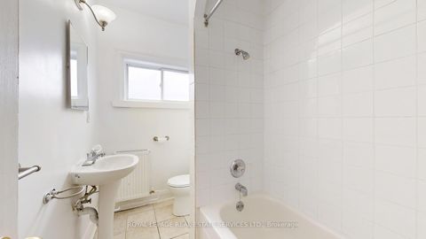 Photo 19 at 196 Markham Street, Bellwoods, Toronto