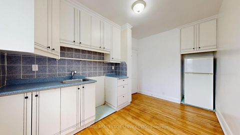 Photo 24 at 196 Markham Street, Bellwoods, Toronto