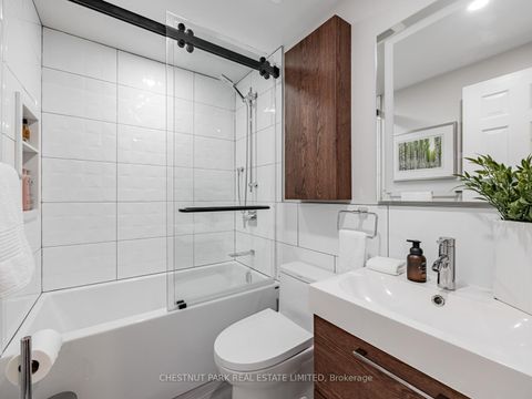 Photo 16 at 4 - 280 Sherbourne Street, Moss Park, Toronto