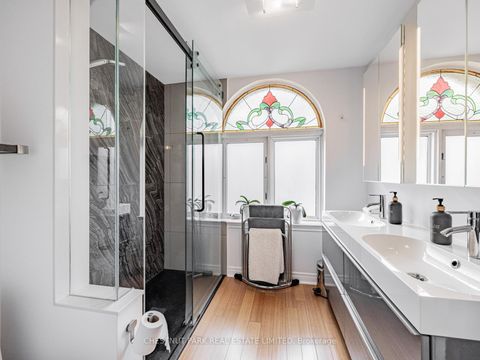 Photo 17 at 4 - 280 Sherbourne Street, Moss Park, Toronto