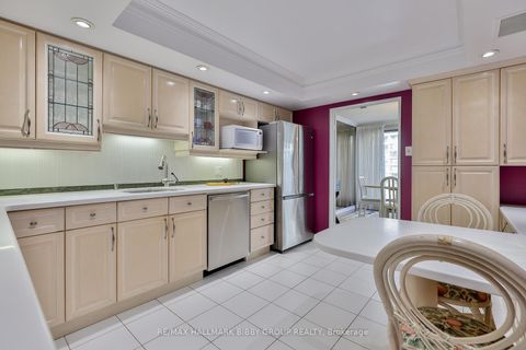 Photo 7 at 3006 - 65 Harbour Square, Waterfront Communities C1, Toronto