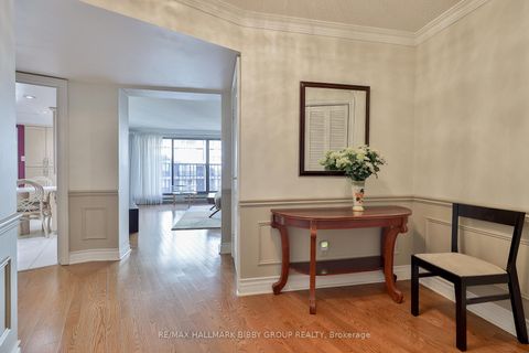 Photo 21 at 3006 - 65 Harbour Square, Waterfront Communities C1, Toronto