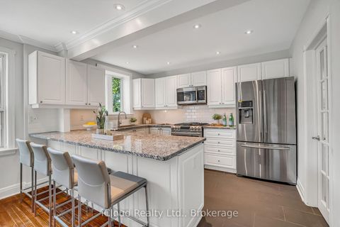 Photo 9 at 4691 Dundas Street W, Kingsway South, Toronto