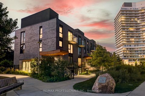 Photo 7 at TH3 - 10 Brin Drive, Humber Valley, Toronto