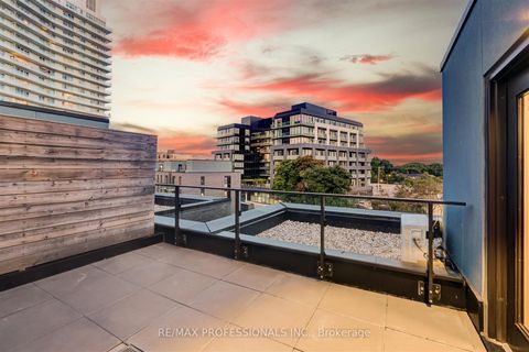 Photo 33 at TH3 - 10 Brin Drive, Humber Valley, Toronto