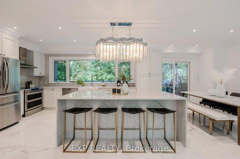 Photo 5 at 467 Caesar Avenue, OO Old Oakville, Oakville