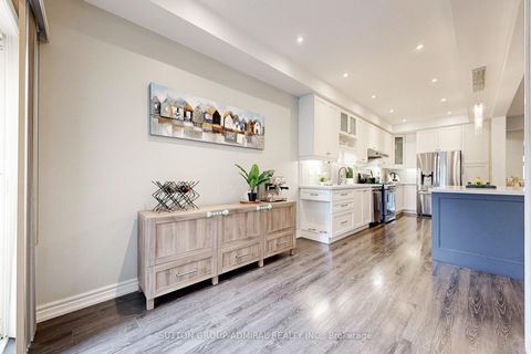 Photo 16 at 86 Autumn Hill Boulevard, Patterson, Vaughan