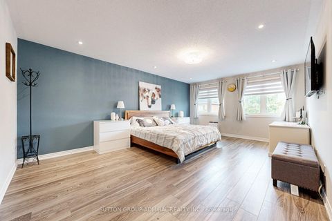 Photo 29 at 86 Autumn Hill Boulevard, Patterson, Vaughan