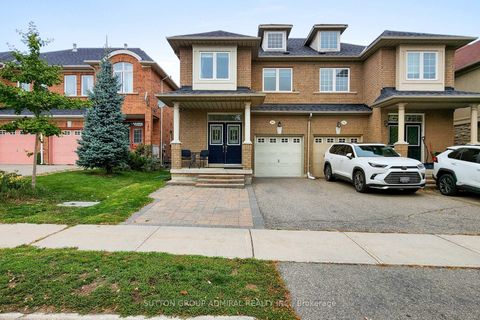 Photo 46 at 86 Autumn Hill Boulevard, Patterson, Vaughan