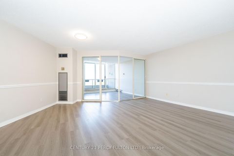 Photo 14 at 1416 - 20 Guildwood Parkway, Guildwood, Toronto Photo 14 at 1416 - 20 Guildwood Parkway, Guildwood, Toronto