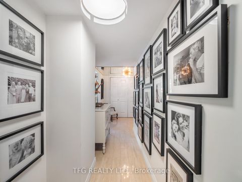 Photo 7 at 610 - 100 Lakeshore Road E, OO Old Oakville, Oakville