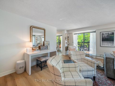 Photo 18 at 610 - 100 Lakeshore Road E, OO Old Oakville, Oakville