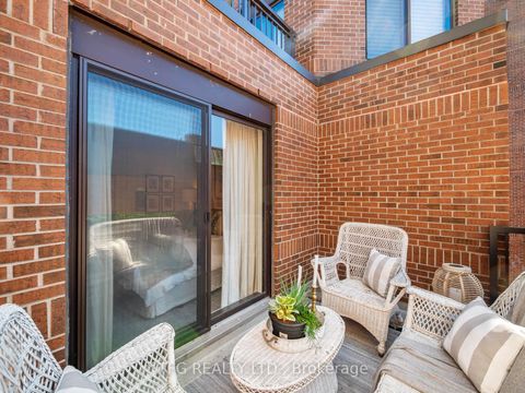 Photo 27 at 610 - 100 Lakeshore Road E, OO Old Oakville, Oakville