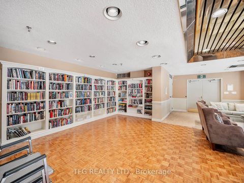 Photo 32 at 610 - 100 Lakeshore Road E, OO Old Oakville, Oakville