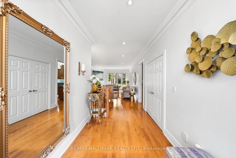 Photo 2 at 452 Athabasca Drive, Rural Vaughan, Vaughan