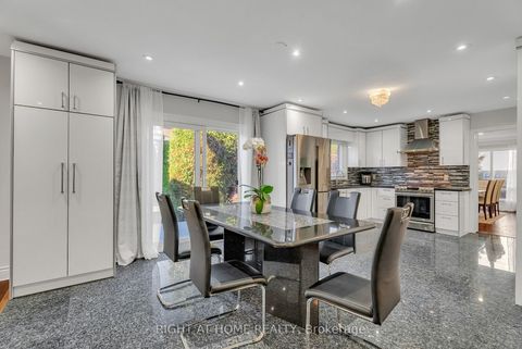 Photo 8 at 373 Firglen Ridge, Islington Woods, Vaughan