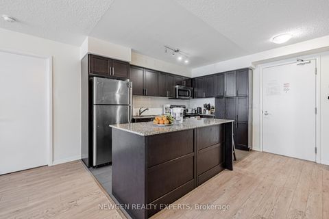 Photo 10 at 704 - 800 Lawrence Avenue W, Glen Park, Toronto