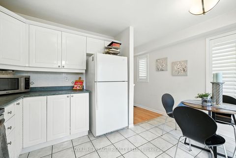 Photo 6 at 337 Ferndale Drive S, Ardagh, Barrie