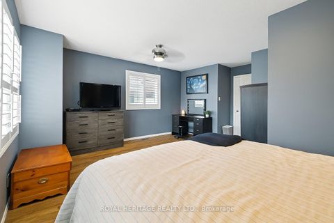 Photo 12 at 337 Ferndale Drive S, Ardagh, Barrie Photo 12 at 337 Ferndale Drive S, Ardagh, Barrie