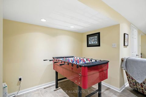 Photo 21 at 337 Ferndale Drive S, Ardagh, Barrie