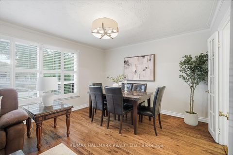 Photo 6 at 257 Chine Drive, Cliffcrest, Toronto