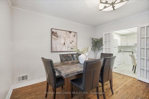 Photo 7 at 257 Chine Drive, Cliffcrest, Toronto