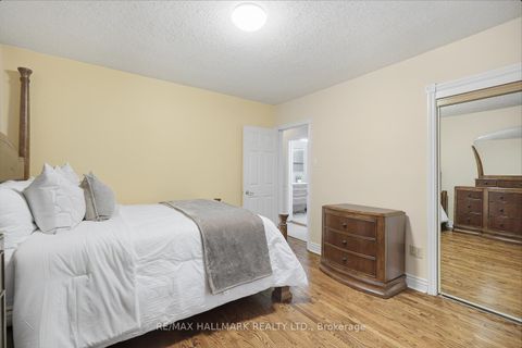 Photo 17 at 257 Chine Drive, Cliffcrest, Toronto