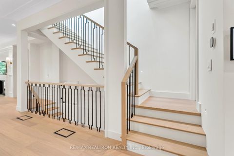 Photo 16 at 105 Rumsey Road, Leaside, Toronto
