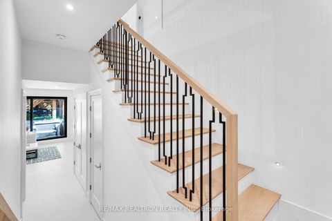 Photo 32 at 105 Rumsey Road, Leaside, Toronto