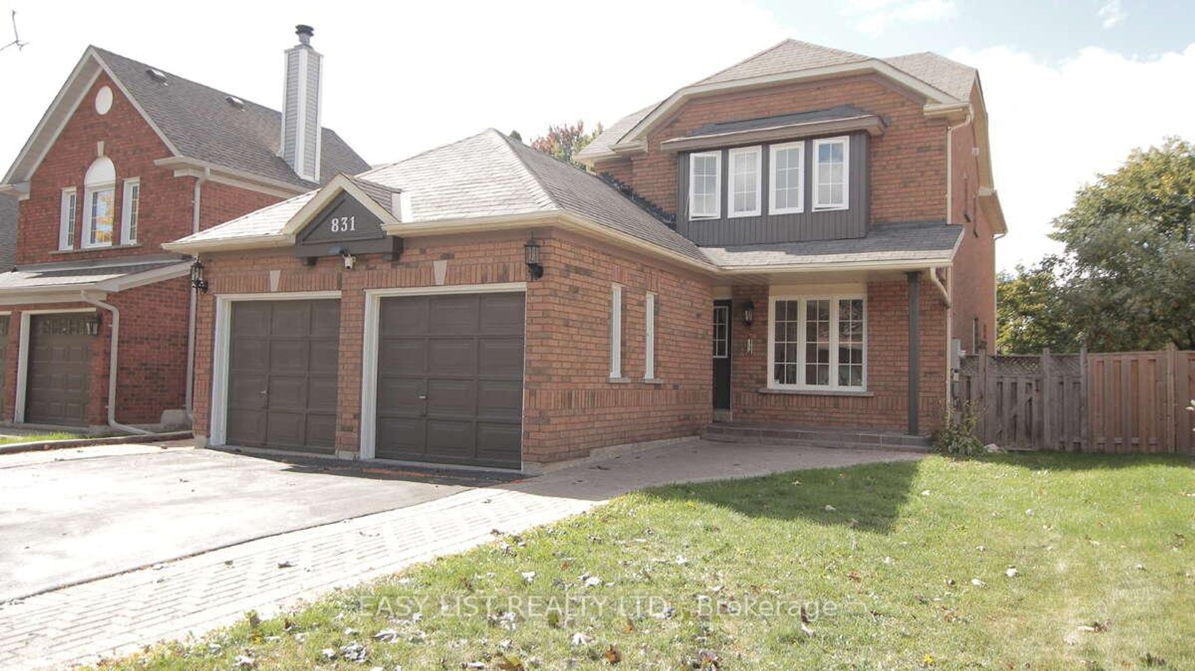 831 Firth Court, College Manor, Newmarket photo number 2