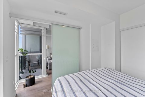 Photo 9 at 2501 - 77 Mutual Street, Yonge Corridor, Toronto Photo 9 at 2501 - 77 Mutual Street, Yonge Corridor, Toronto