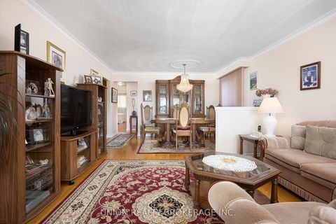 Photo 6 at 64 Rodda Boulevard, West Hill, Toronto