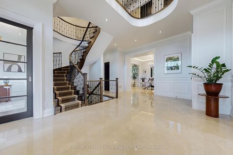 Photo 2 at 19 Blyth Street, Oak Ridges, Richmond Hill