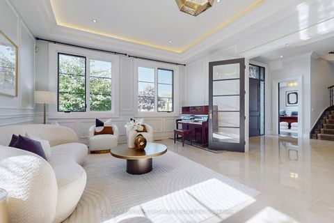 Photo 5 at 19 Blyth Street, Oak Ridges, Richmond Hill