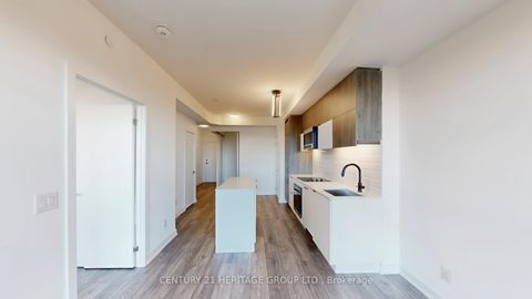 Photo 13 at 414 - 8888 Yonge Street N, South Richvale, Richmond Hill