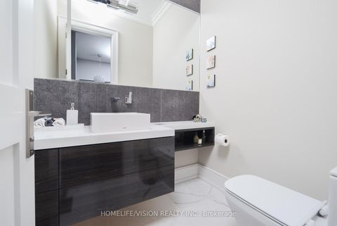 Photo 5 at 378 Manor Road E, Mount Pleasant East, Toronto