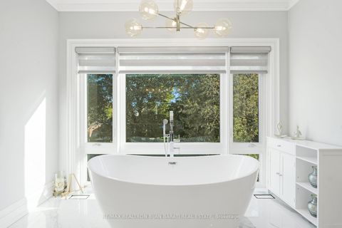 Photo 30 at 143 NORTON Avenue, Willowdale East, Toronto