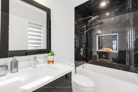 Photo 33 at 143 NORTON Avenue, Willowdale East, Toronto