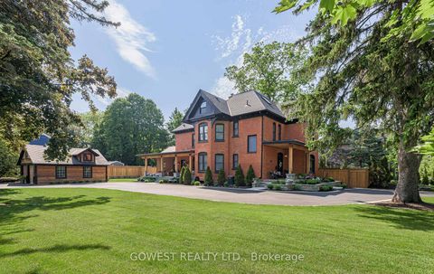 Photo 1 at 376 Chartwell Road, OO Old Oakville, Oakville