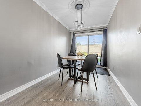 Photo 8 at 204 Schell Avenue, Belgravia, Toronto