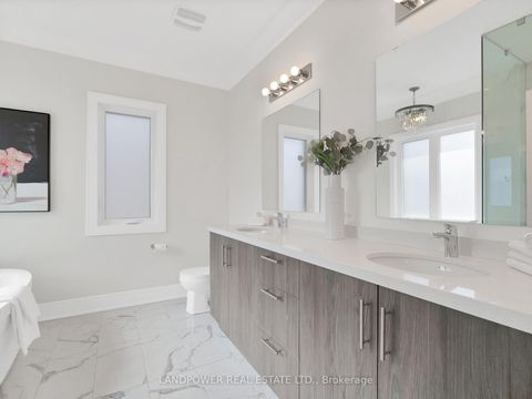 Photo 25 at 35 Longworth Avenue, Rural Richmond Hill, Richmond Hill