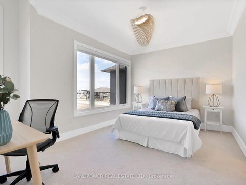 Photo 35 at 35 Longworth Avenue, Rural Richmond Hill, Richmond Hill