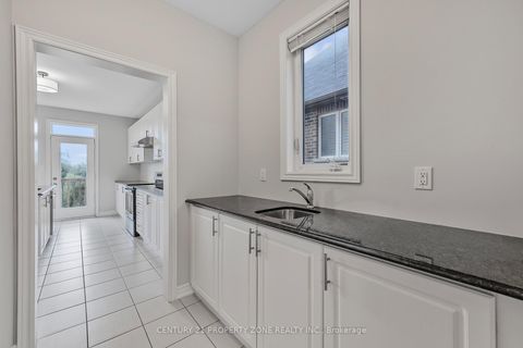 Photo 10 at 919 Green Street, Lefroy, Innisfil Photo 10 at 919 Green Street, Lefroy, Innisfil