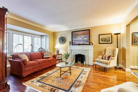 Photo 2 at 106 Kimbark Boulevard, Nortown, Toronto