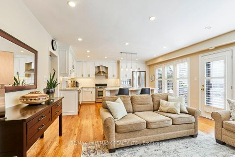 Photo 11 at 106 Kimbark Boulevard, Nortown, Toronto